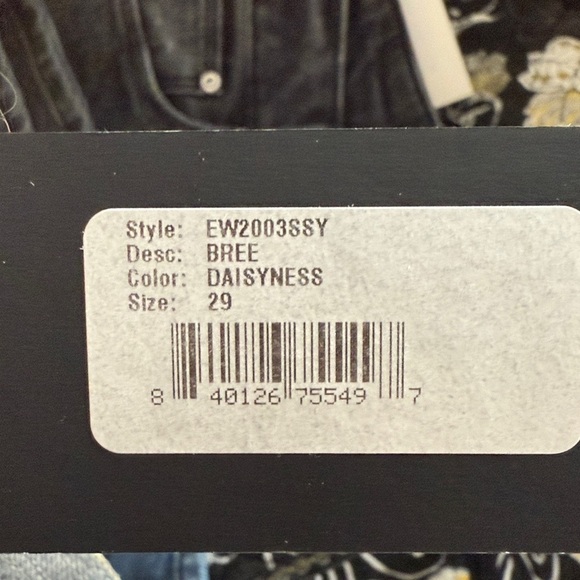 Edwin Bree High-Rise Straight-Leg Jeans NWT - Picture 3 of 4